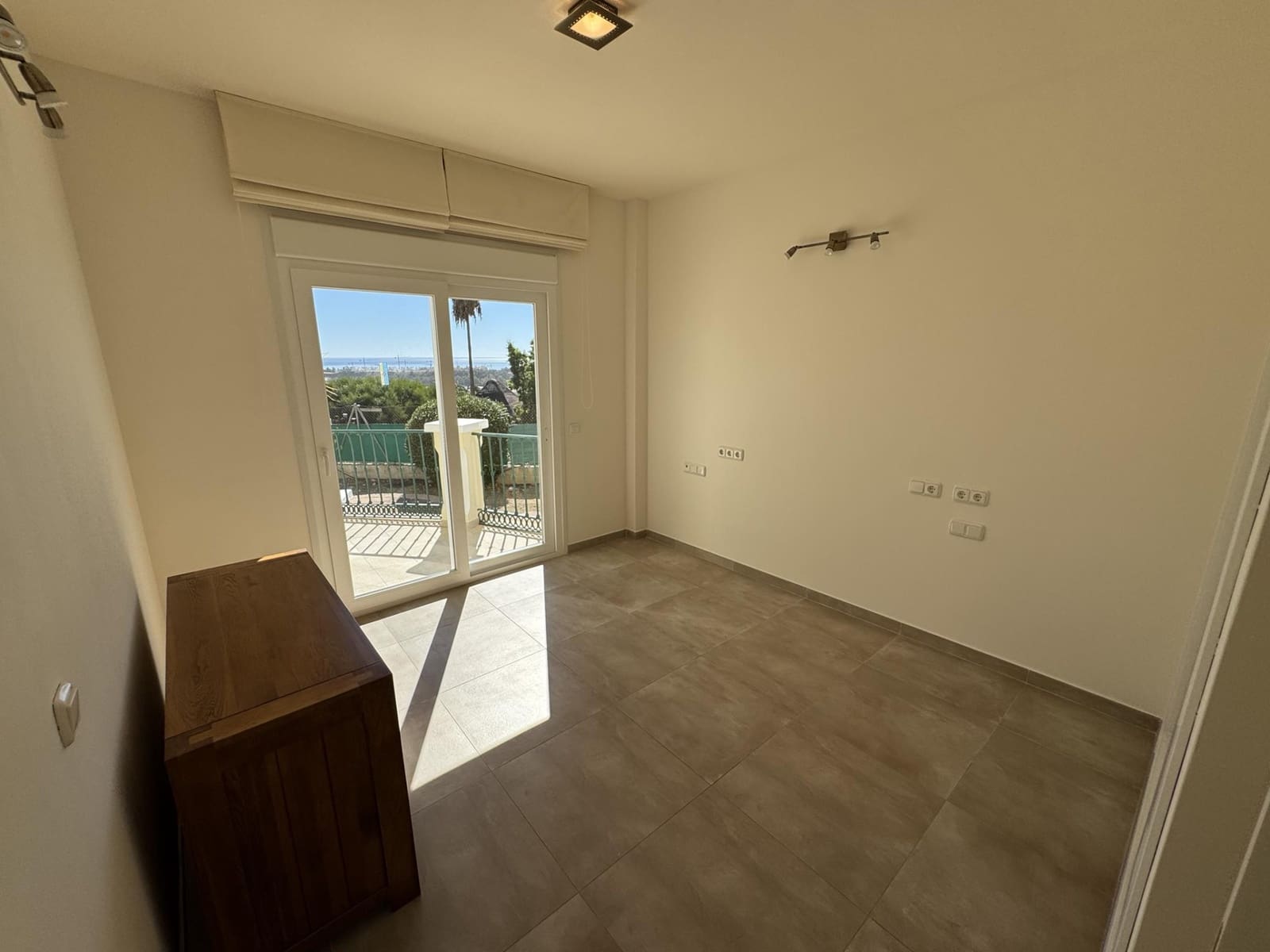 5 chambre Villa/Maison à vendre à Estepona avec garage - 1 495 000 € (Ref: 9358977)