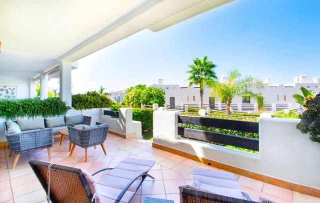 2 slaapkamer Appartement te koop in Selwo, Estepona met zwembad garage - € 379.000 (Ref: 9358978)