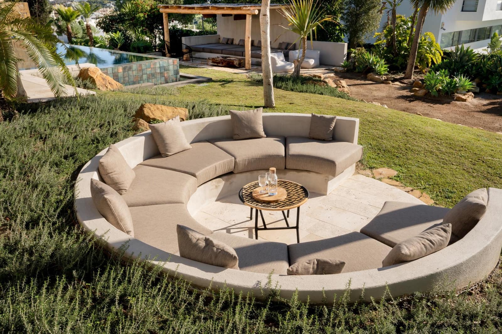 5 soveværelse Villa til salg i New Golden Mile med swimmingpool garage - € 3.970.000 (Ref: 9378831)