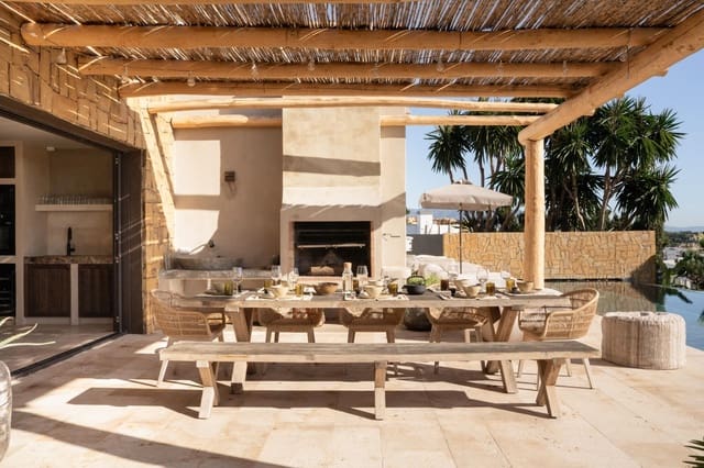 5 slaapkamer Villa te koop in Selwo, Estepona met zwembad garage - € 3.970.000 (Ref: 9378831)