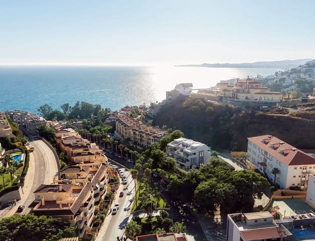 3 chambre Penthouse à vendre à Benalmádena avec garage - 810 000 € (Ref: 9398253)