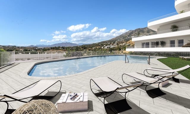 2 slaapkamer Penthouse te koop in Los Pacos, Fuengirola met zwembad garage - € 459.950 (Ref: 9398254)