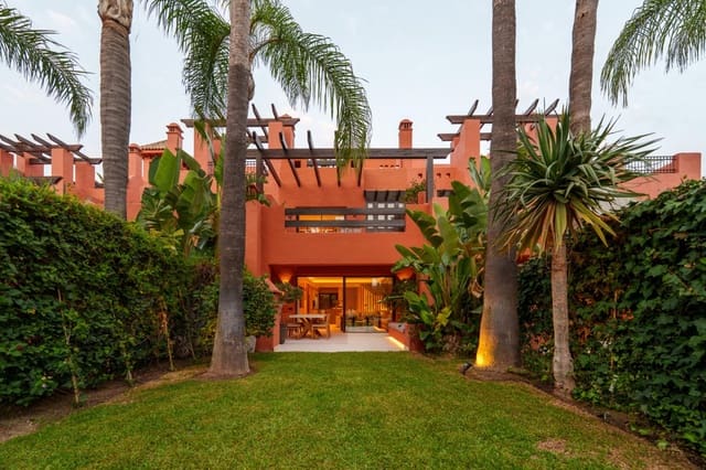 4 Zimmer Haus zu verkaufen in Marbella mit Pool Garage - 2.150.000 € (Ref: 9398255)