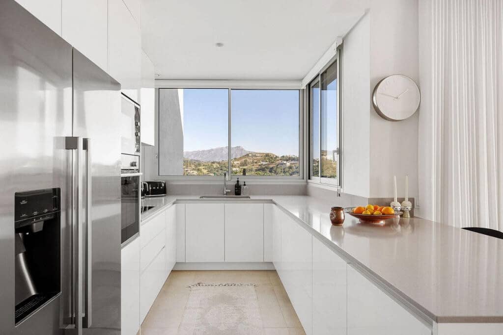 3 chambre Appartement à vendre à Benahavis avec piscine garage - 925 000 € (Ref: 9400743)