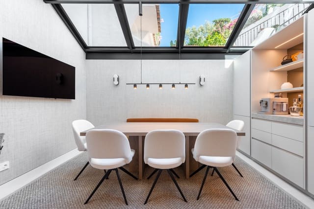 3 Zimmer Haus zu verkaufen in Marbella mit Pool Garage - 1.195.000 € (Ref: 9410723)