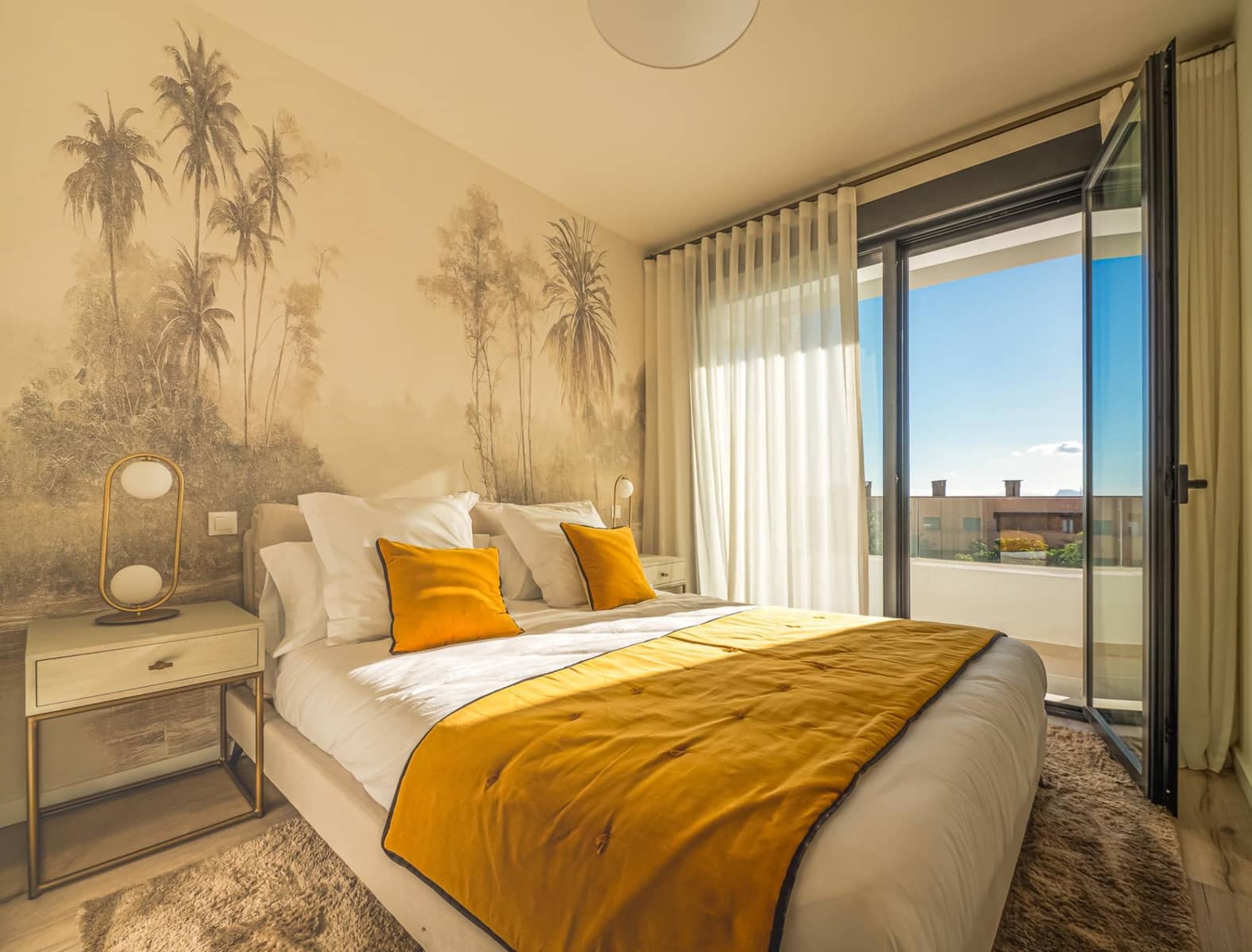 3 sypialnia Dom na sprzedaż w Manilva z basenem garażem - 595 000 € (Ref: 9422064)