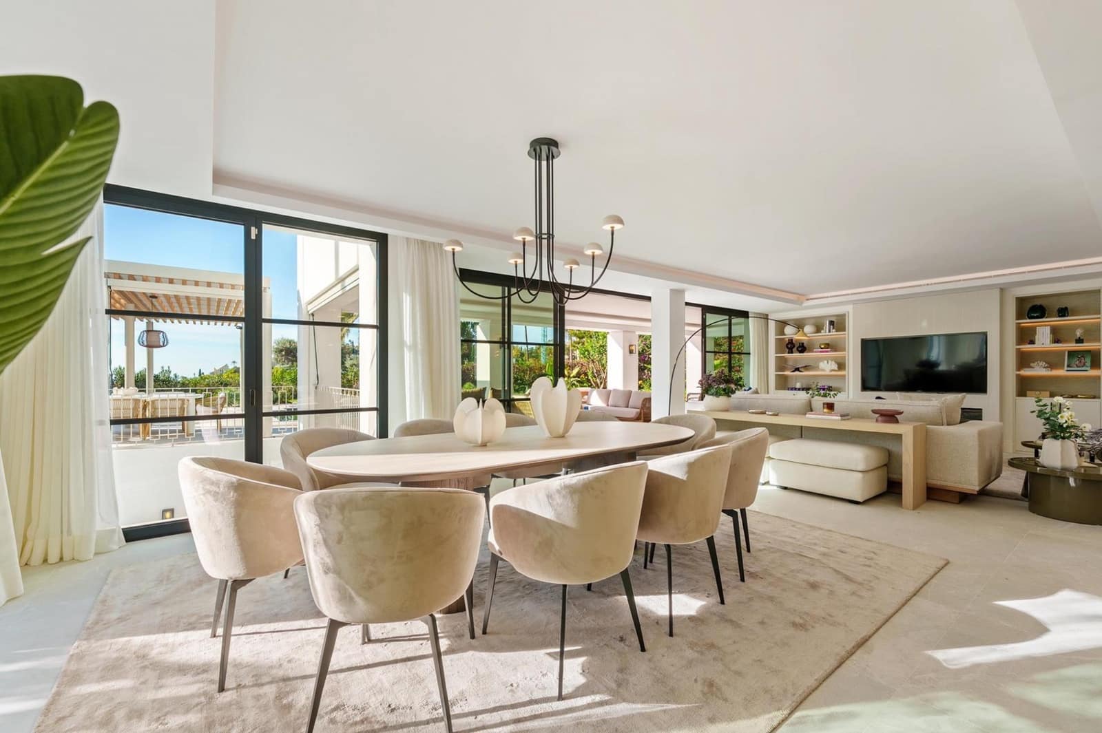 5 soveværelse Villa til salg i Benahavis med swimmingpool garage - € 6.250.000 (Ref: 9430898)