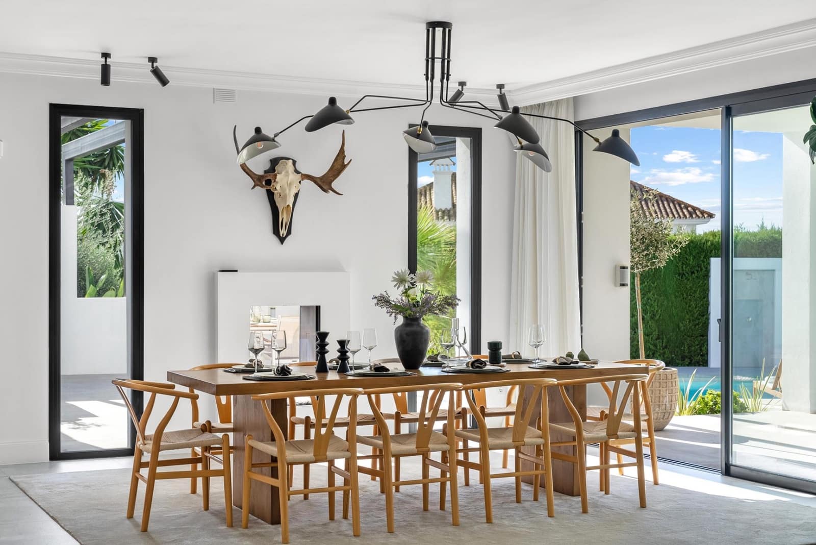 5 Zimmer Villa zu verkaufen in Nueva Andalucia mit Pool Garage - 3.495.000 € (Ref: 9430899)