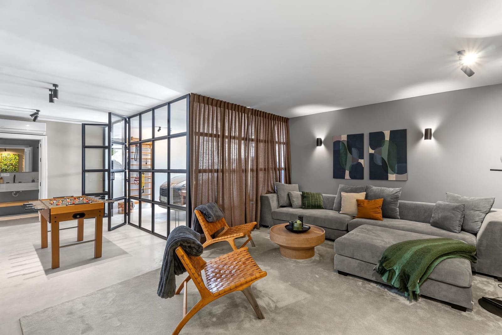 5 Zimmer Villa zu verkaufen in Nueva Andalucia mit Pool Garage - 3.495.000 € (Ref: 9430899)