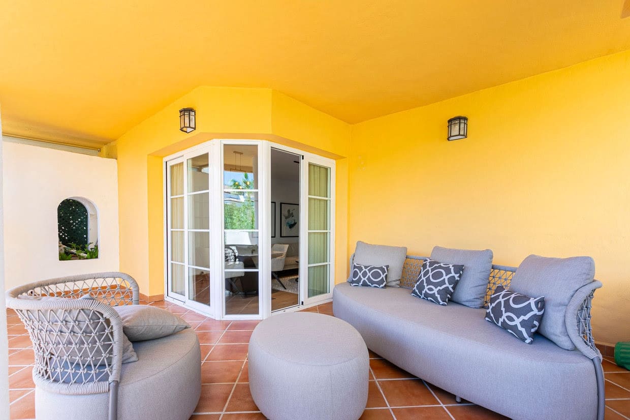 3 soverom Leilighet til salgs i Marbella med svømmebasseng garasje - € 620 000 (Ref: 9483908)
