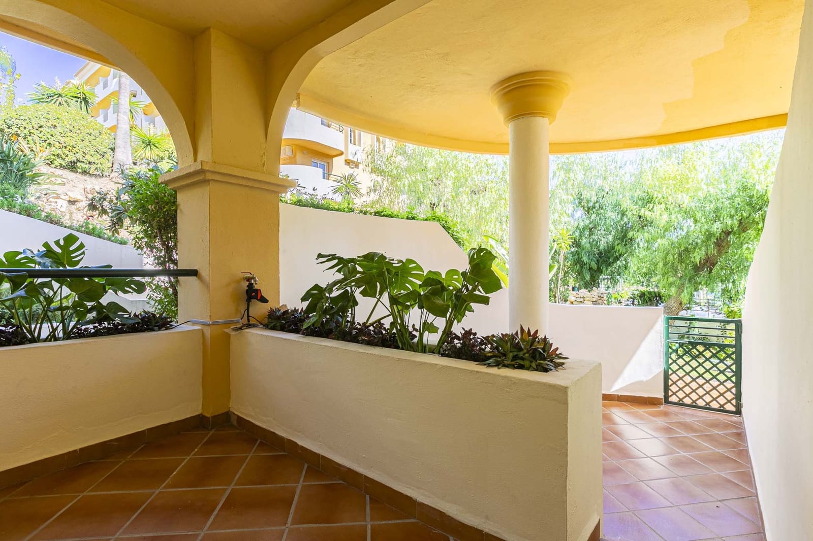 3 soverom Leilighet til salgs i Marbella med svømmebasseng garasje - € 620 000 (Ref: 9483908)