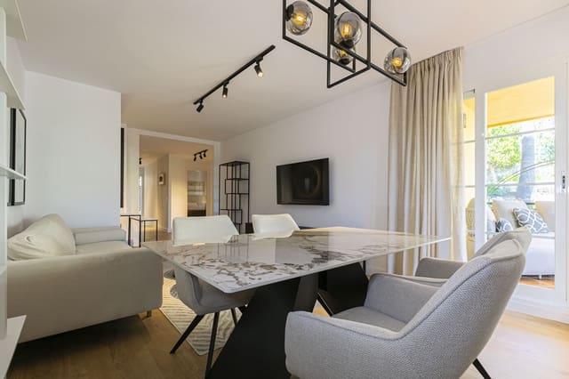 3 soverom Leilighet til salgs i Marbella med svømmebasseng garasje - € 620 000 (Ref: 9483908)