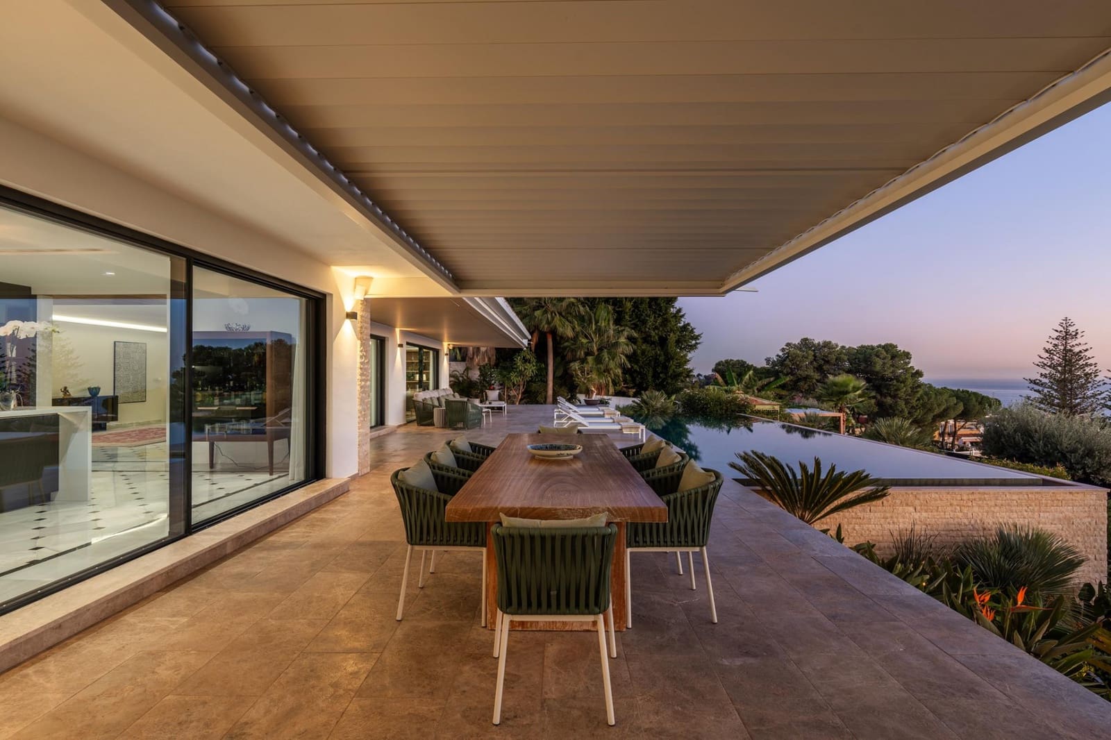 6 soveværelse Villa til salg i Malaga by med swimmingpool garage - € 4.450.000 (Ref: 9494371)