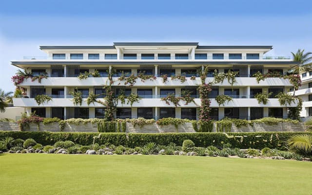 2 sypialnia Apartament na sprzedaż w La Cala de Mijas, Mijas z basenem garażem - 499 000 € (Ref: 9494379)