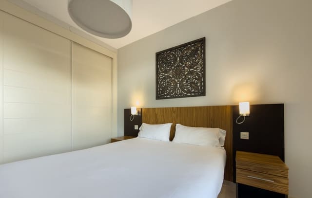 2 sypialnia Apartament na sprzedaż w Valle Romano Golf, Estepona z basenem garażem - 155 000 € (Ref: 9540906)