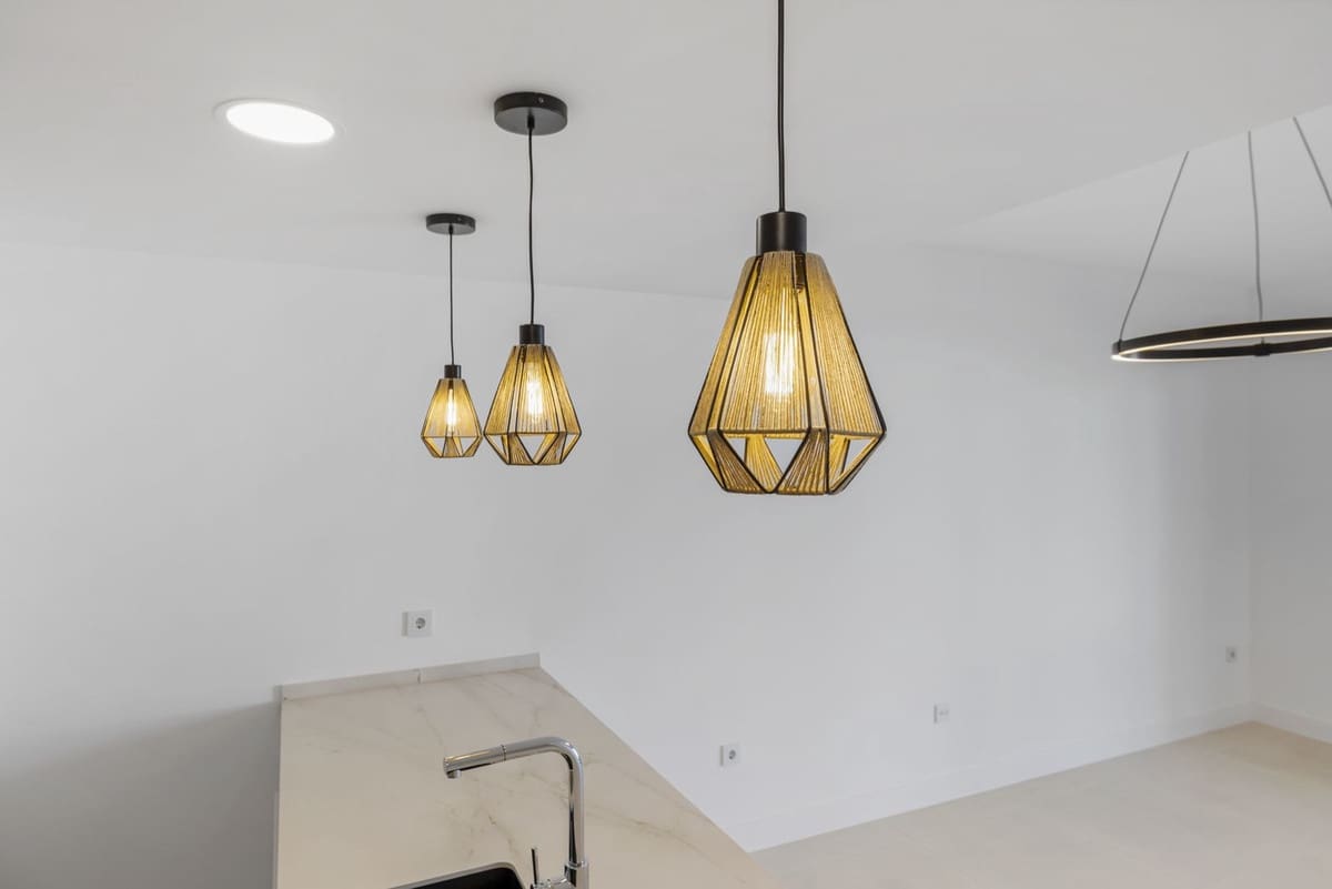 2 Zimmer Apartment zu verkaufen in Fuengirola mit Pool Garage - 475.000 € (Ref: 9543153)