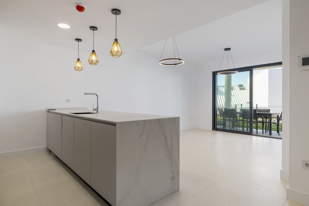 2 quarto Apartamento para venda em Fuengirola com piscina garagem - 475 000 € (Ref: 9543153)
