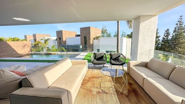 3 soverom Strandleiligheter til salgs i Marbella med svømmebasseng garasje - € 1 075 000 (Ref: 9561427)