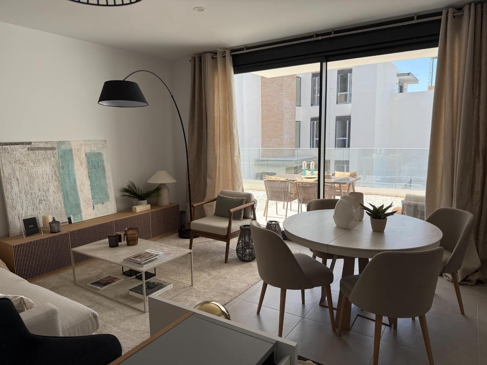 2 quarto Apartamento para venda em Estepona com piscina garagem - 445 000 € (Ref: 9568228)