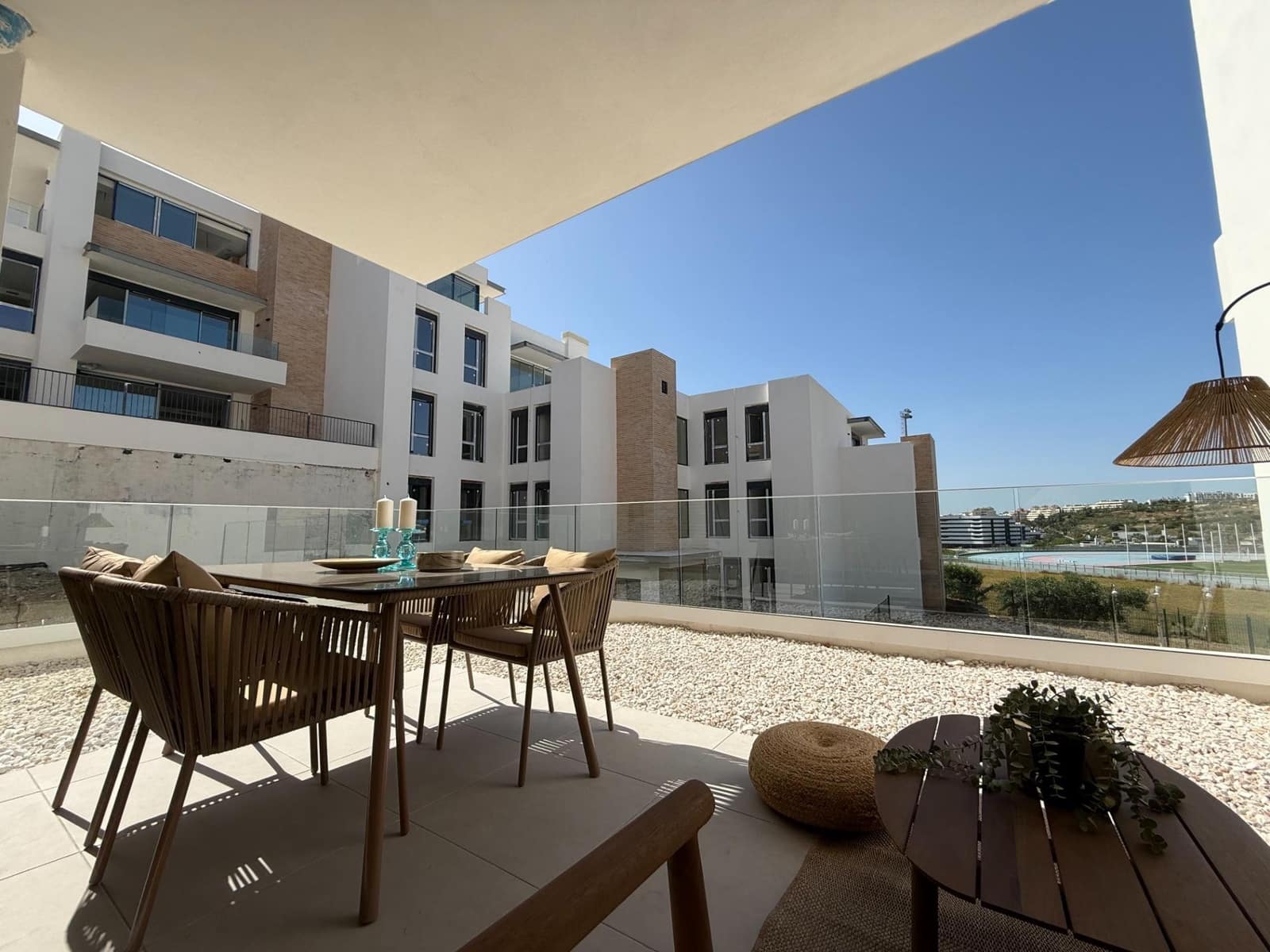 2 makuuhuone Huoneisto myytävänä paikassa Estepona mukana uima-altaan 
autotalli - 445 000 € (Ref: 9568228)