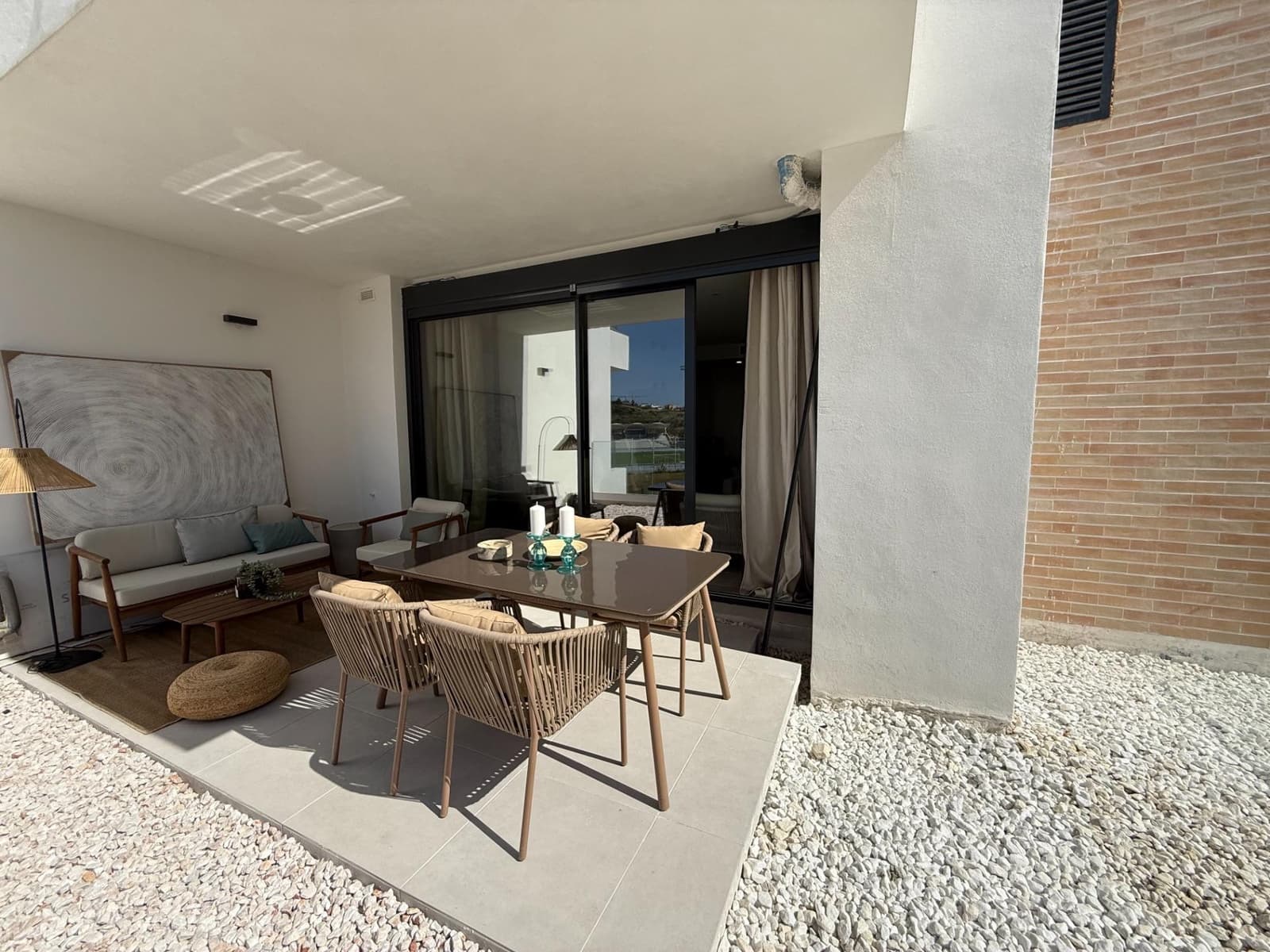 2 makuuhuone Huoneisto myytävänä paikassa Estepona mukana uima-altaan 
autotalli - 445 000 € (Ref: 9568228)