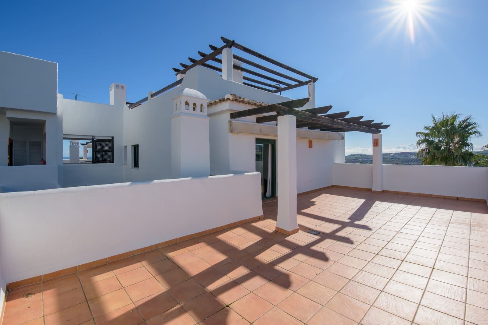 4 slaapkamer Penthouse te koop in Casares met zwembad garage - € 440.000 (Ref: 9627331)