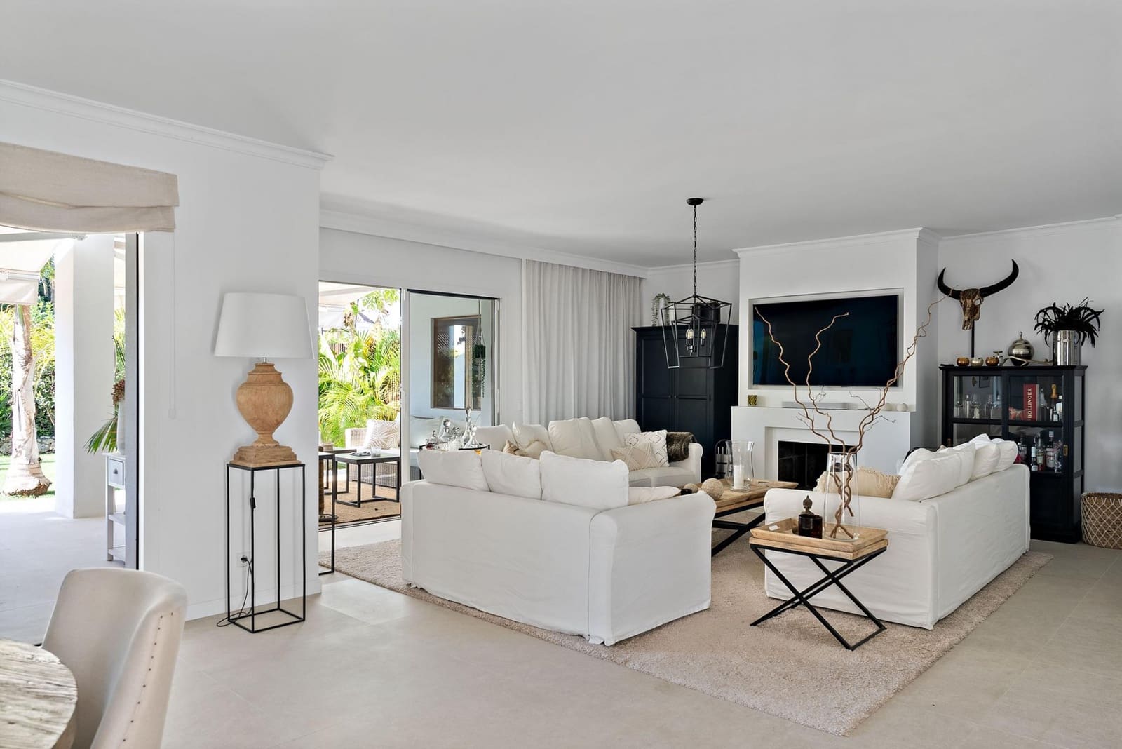 3 chambre Appartement à vendre à Marbella avec piscine garage - 1 995 000 € (Ref: 9627332)