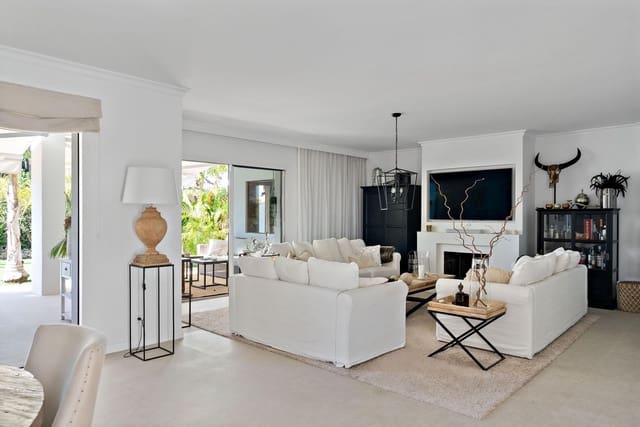 3 soverom Leilighet til salgs i Marbella med svømmebasseng garasje - € 1 995 000 (Ref: 9627332)