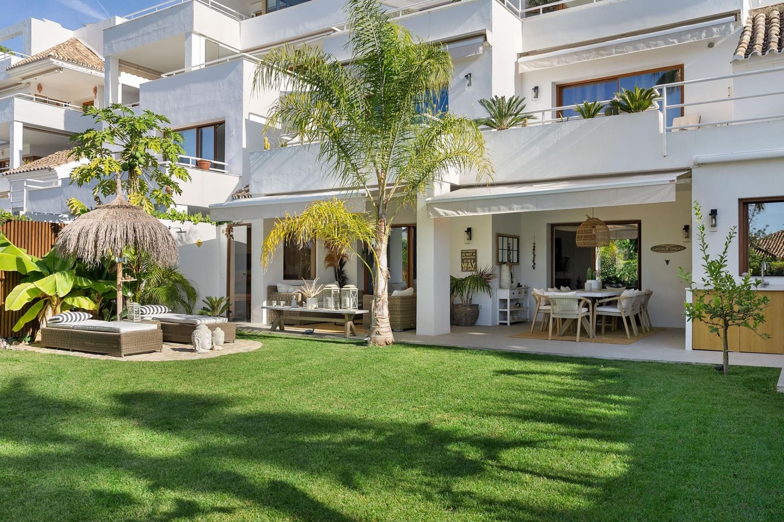 3 chambre Appartement à vendre à Marbella avec piscine garage - 1 995 000 € (Ref: 9627332)