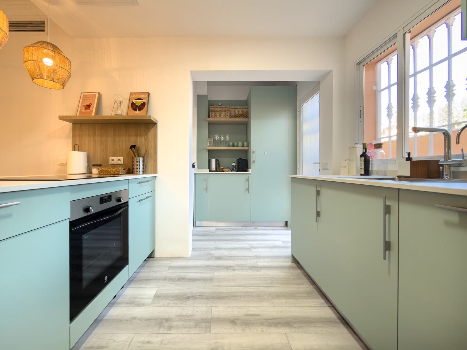 3 bedroom Apartment for rent in Marbella with pool garage - € 2,800 (Ref: 9670212)