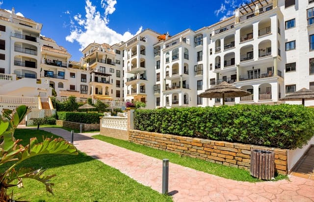 2 Zimmer Apartment zu verkaufen in La Duquesa / Puerto de la Duquesa, Manilva mit Pool Garage - 359.000 € (Ref: 9673961)