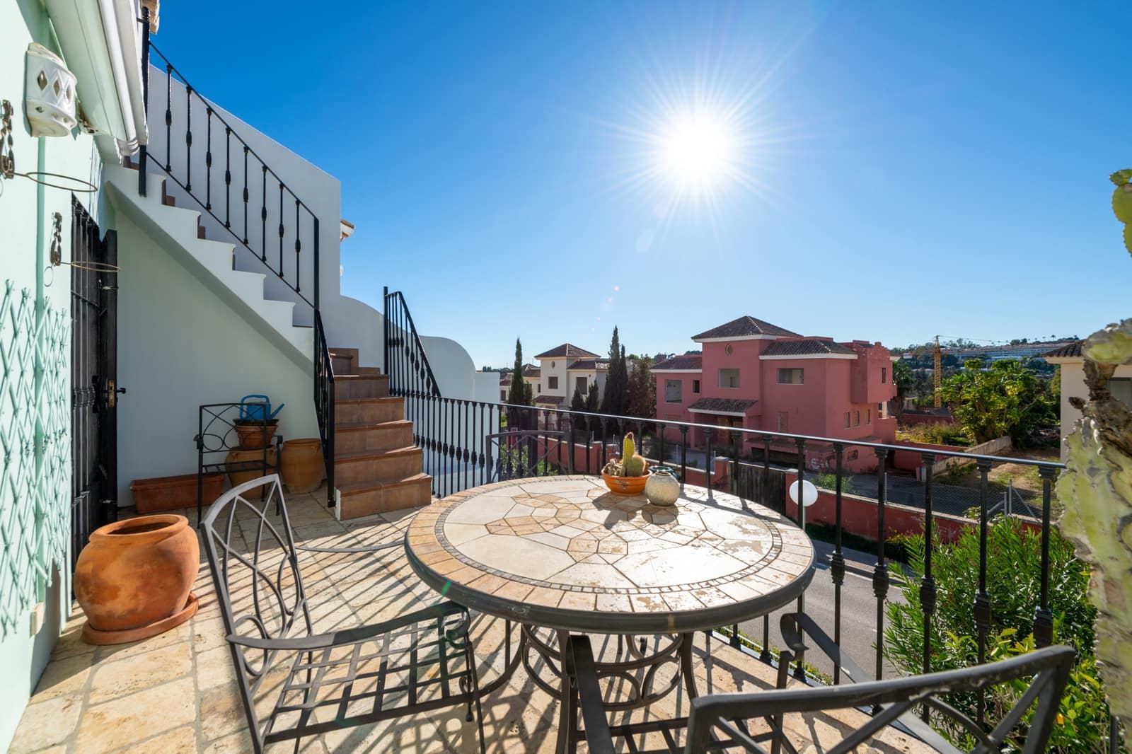 2 quarto Casa em Banda para venda em Marbella com piscina garagem - 495 000 € (Ref: 9719707)