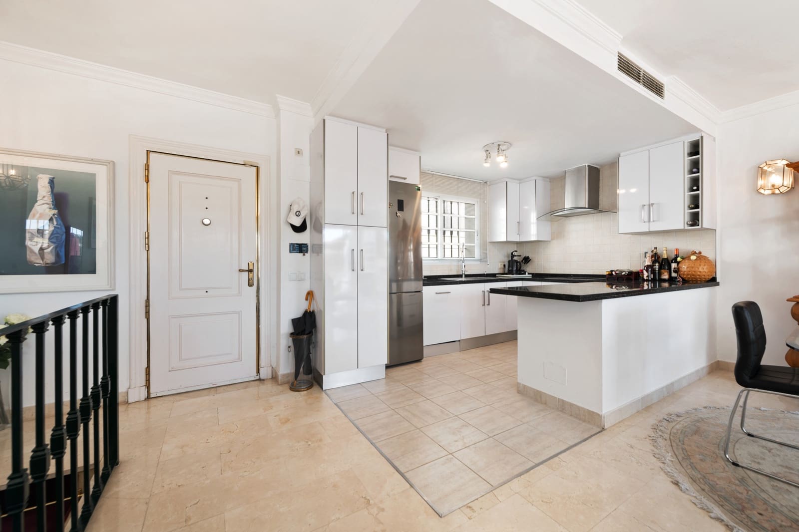 2 quarto Casa em Banda para venda em Marbella com piscina garagem - 495 000 € (Ref: 9719707)