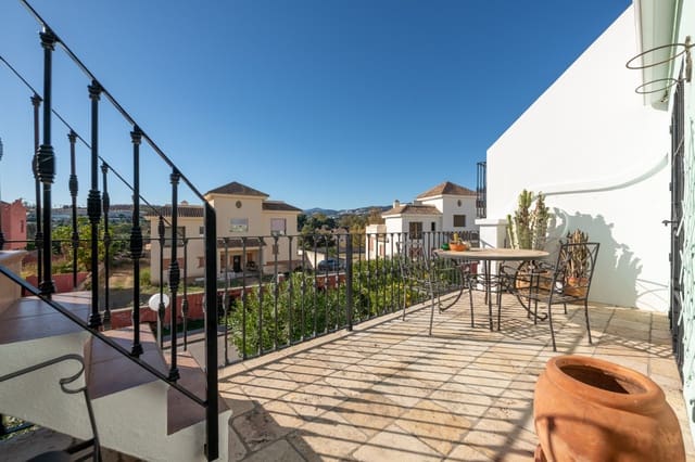 2 sovrum Hus till salu i Marbella med pool garage - 495 000 € (Ref: 9719707)