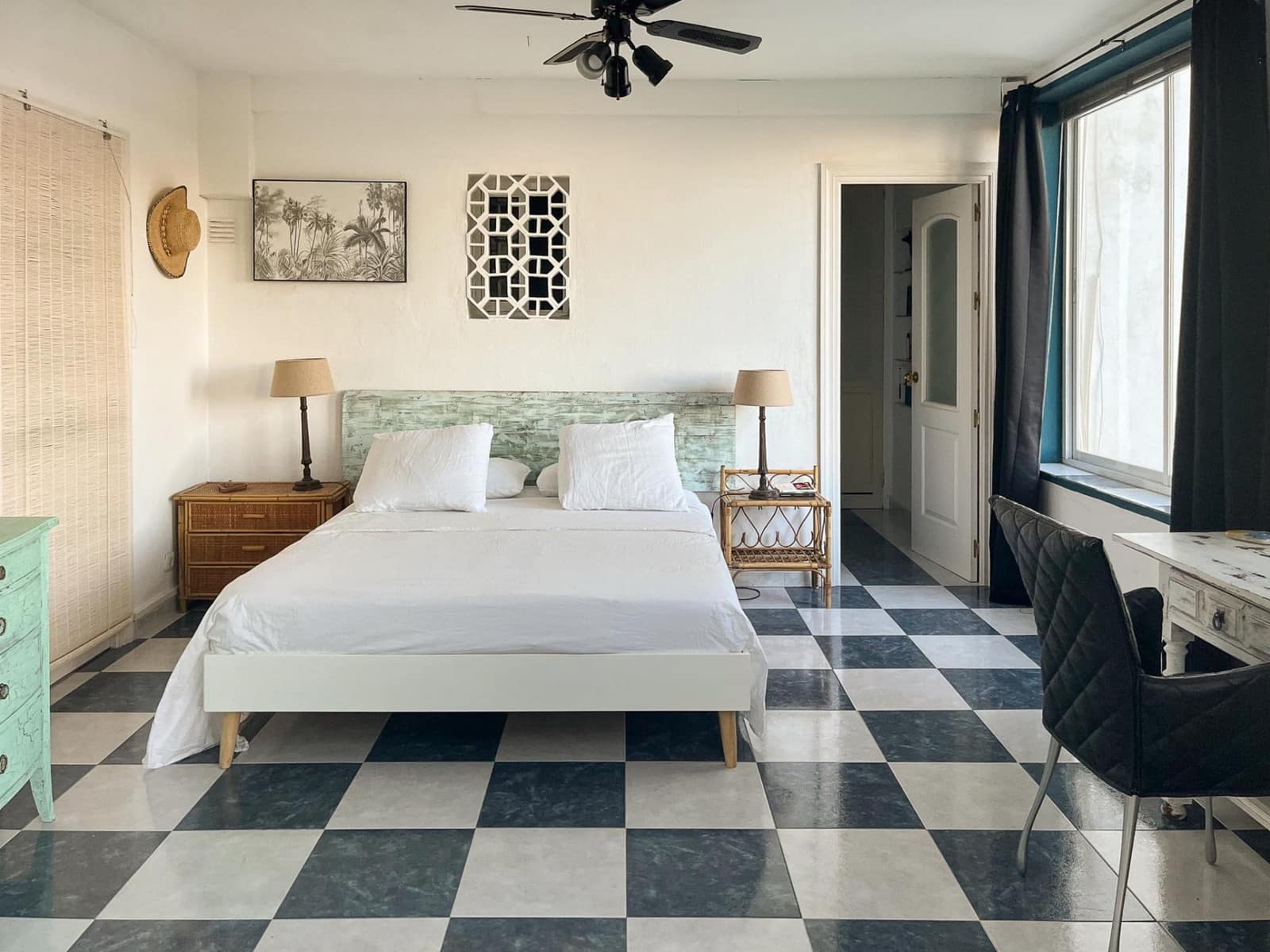 7 quarto Moradia para venda em Benahavis com piscina garagem - 1 750 000 € (Ref: 9777924)