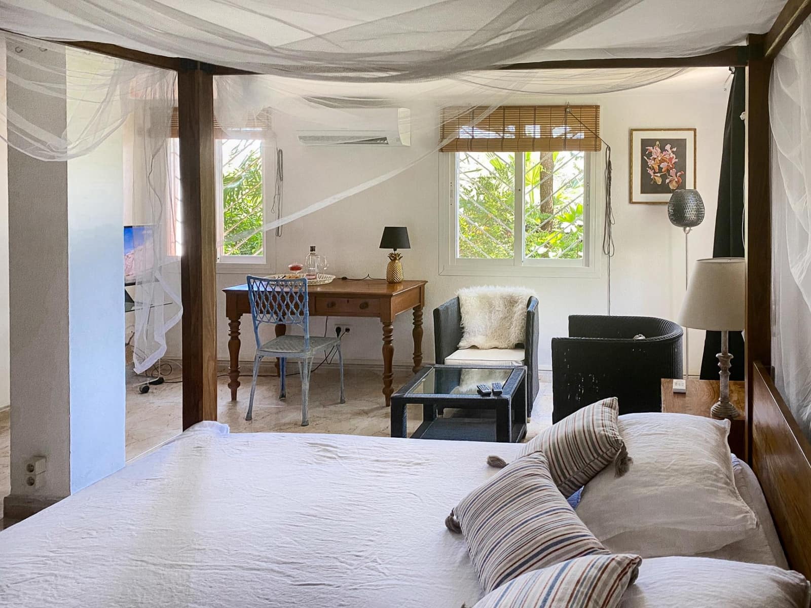 7 quarto Moradia para venda em Benahavis com piscina garagem - 1 750 000 € (Ref: 9777924)