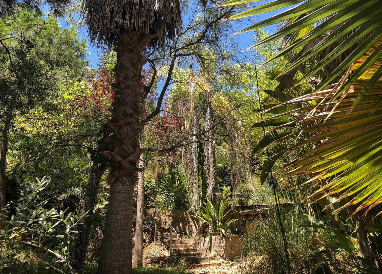 7 quarto Moradia para venda em Benahavis com piscina garagem - 1 750 000 € (Ref: 9777924)