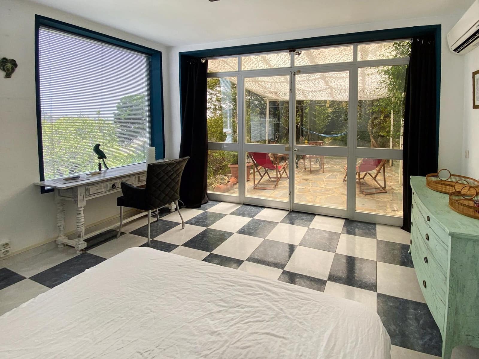 7 sypialnia Willa na sprzedaż w Benahavis z basenem garażem - 1 750 000 € (Ref: 9777924)
