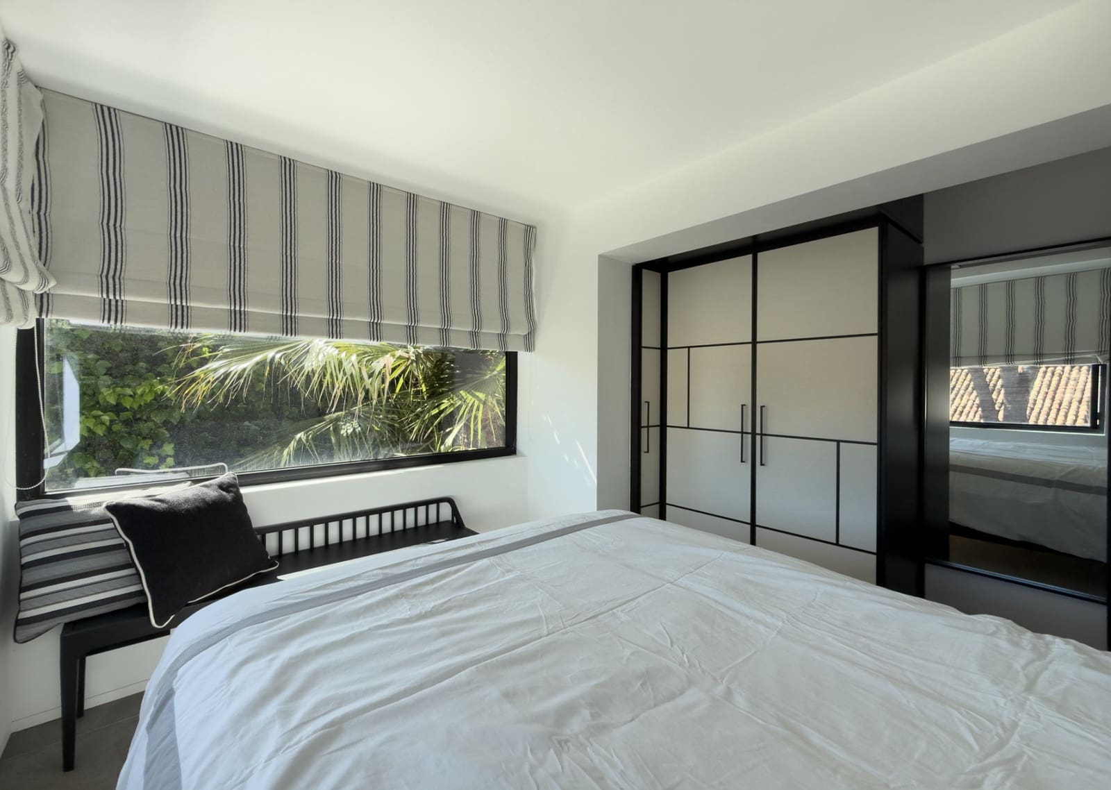 4 sypialnia Willa na sprzedaż w Nueva Andalucia z basenem garażem - 1 595 000 € (Ref: 9783181)