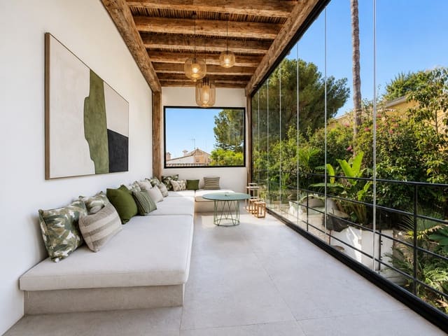 4 soverom Villa til salgs i Nueva Andalucía Centro, Marbella med svømmebasseng garasje - € 1 490 000 (Ref: 9783181)
