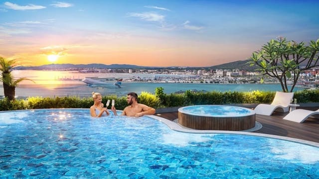 2 sypialnia Apartament na sprzedaż w La Línea de la Concepción z basenem garażem - 908 777 € (Ref: 9799077)