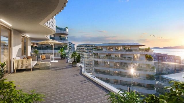 3 sypialnia Apartament na sprzedaż w La Línea de la Concepción z basenem garażem - 1 328 654 € (Ref: 9799086)
