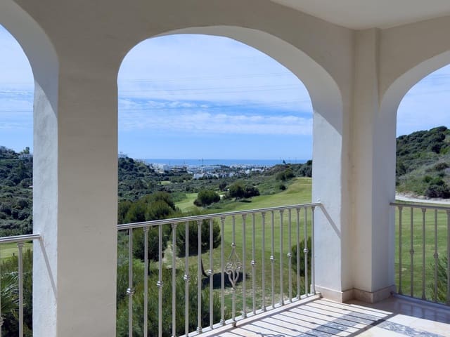 3 bedroom Townhouse for sale in Valle Romano Golf, Estepona with pool garage - € 580,000 (Ref: 9814350)