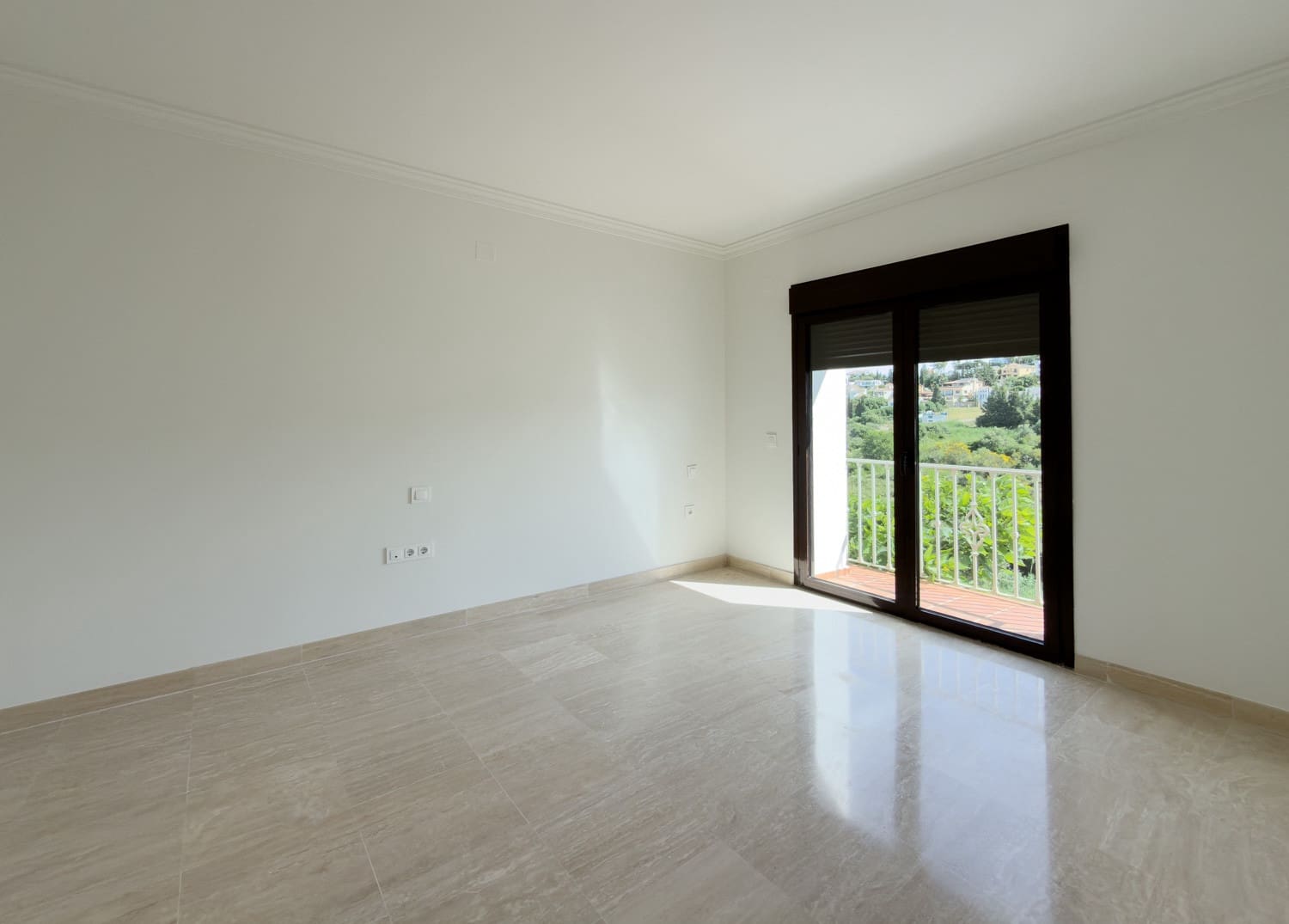 3 camera da letto Casa in vendita in Estepona con piscina garage - 680.000 € (Rif: 9826592)