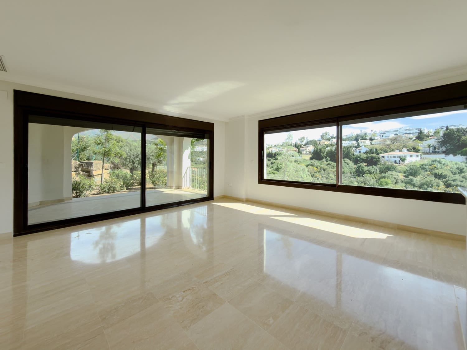 3 camera da letto Casa in vendita in Estepona con piscina garage - 680.000 € (Rif: 9826592)