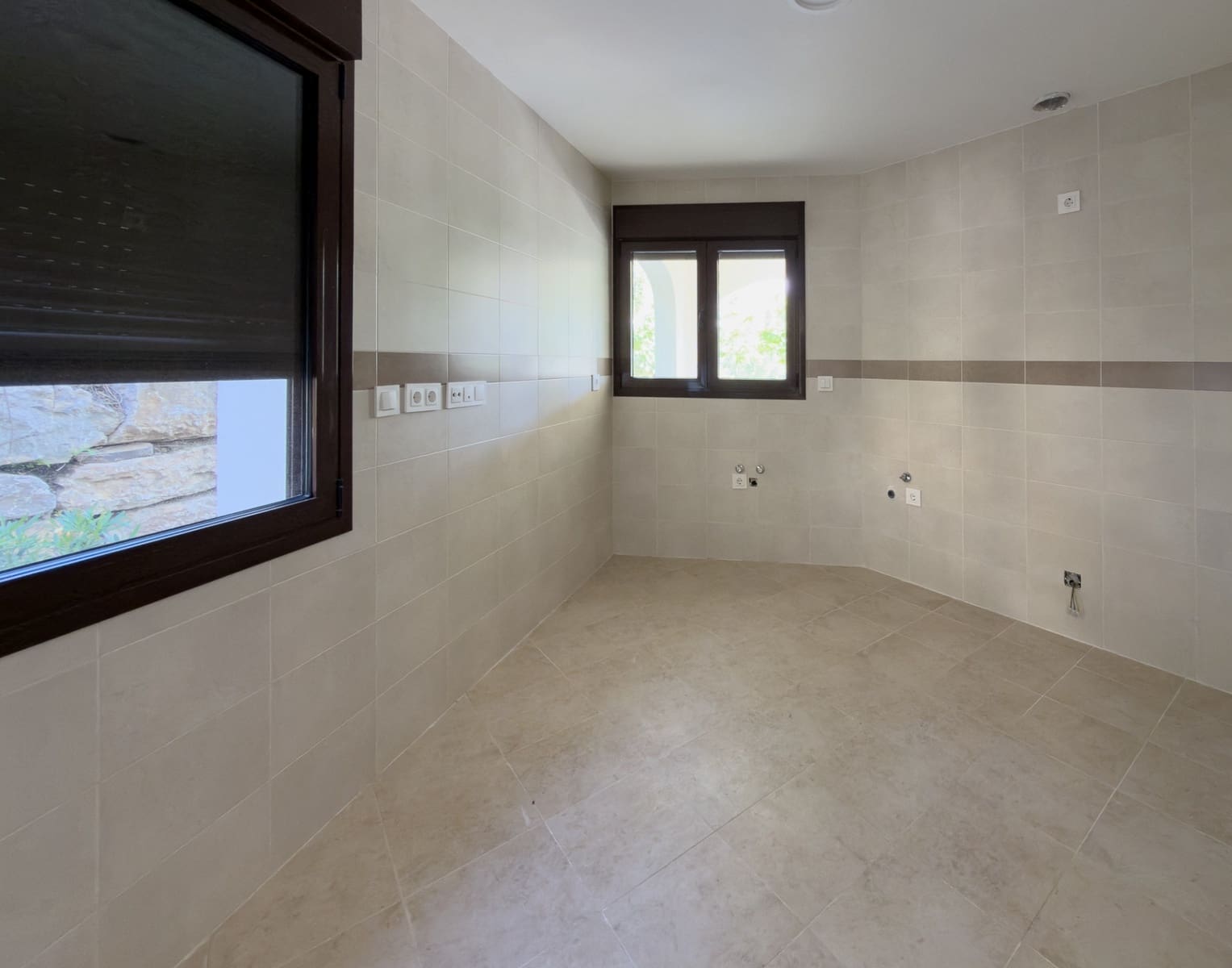 3 camera da letto Casa in vendita in Estepona con piscina garage - 680.000 € (Rif: 9826592)