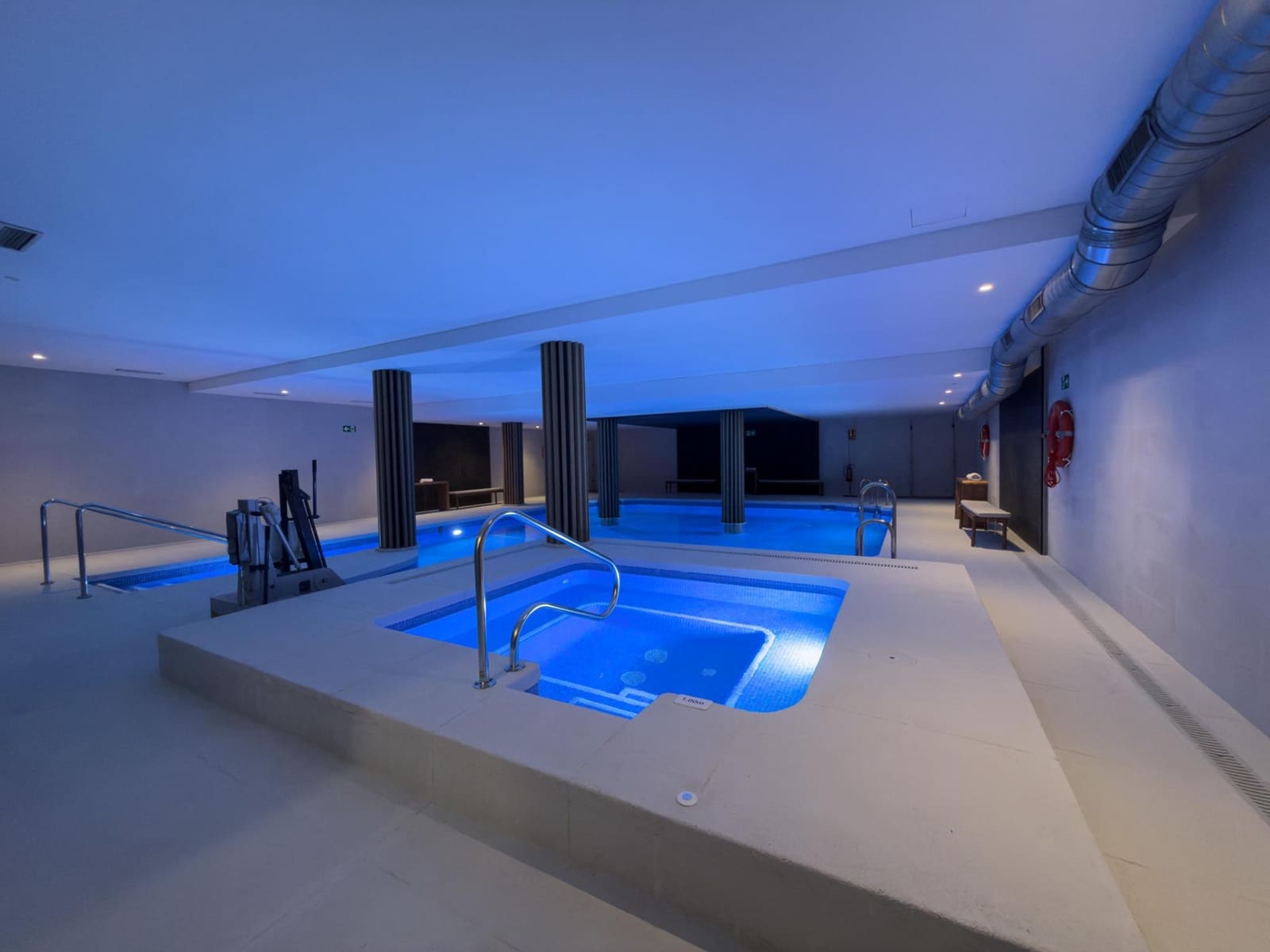 3 camera da letto Casa in vendita in Estepona con piscina garage - 680.000 € (Rif: 9826592)
