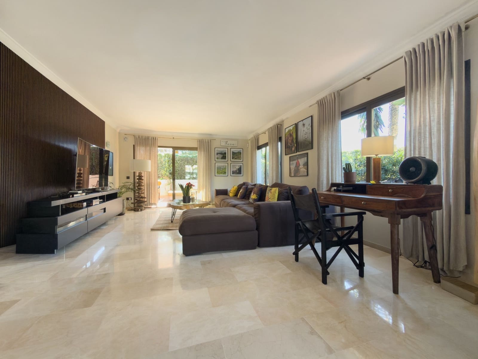 4 Zimmer Apartment zu verkaufen in Marbella mit Pool Garage - 980.000 € (Ref: 9840311)