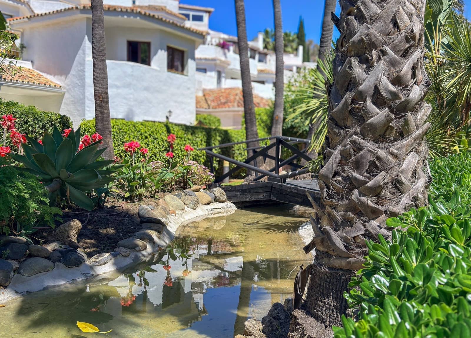 4 Zimmer Apartment zu verkaufen in Marbella mit Pool Garage - 980.000 € (Ref: 9840311)
