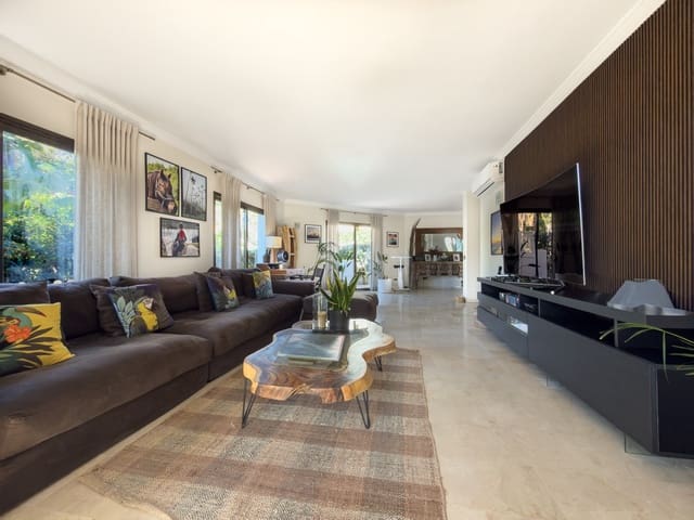 4 quarto Apartamento para venda em Real de Zaragoza, Marbella com piscina garagem - 980 000 € (Ref: 9840311)